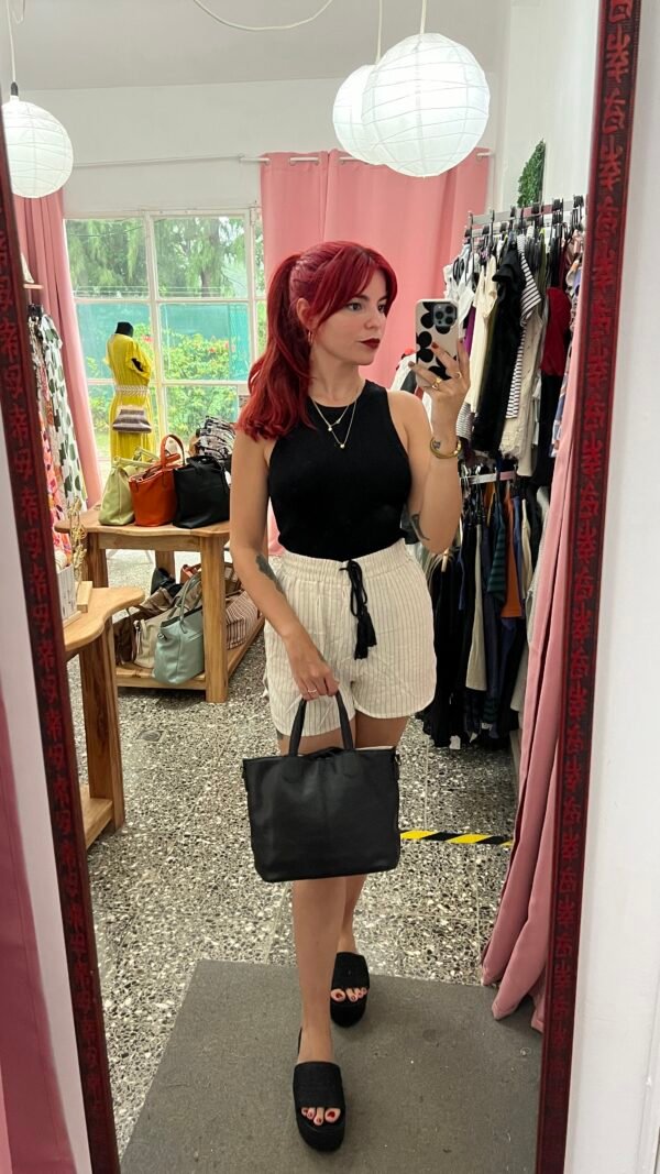 Short de Rayitas y Tira Negra