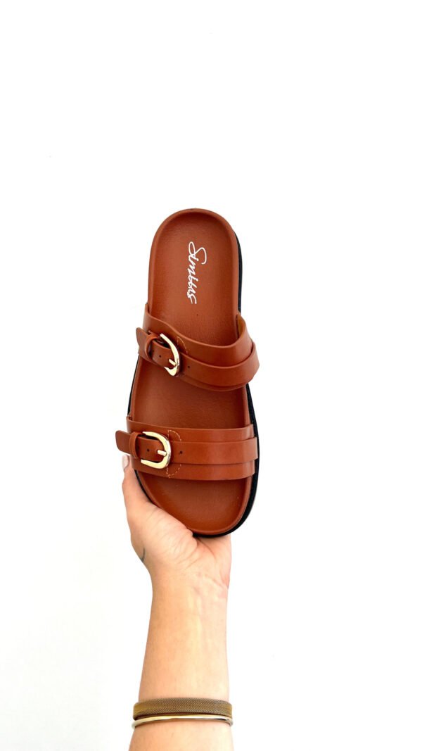 Sandalias Hebilla Dorada Camel