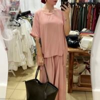 Conjunto de Pantalón y Blusa Asimétrica