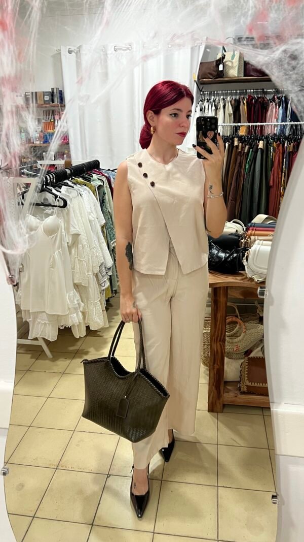 Conjunto de Pantalón y Blusa con Botones