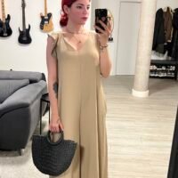 Mono Vuelos en el Hombro