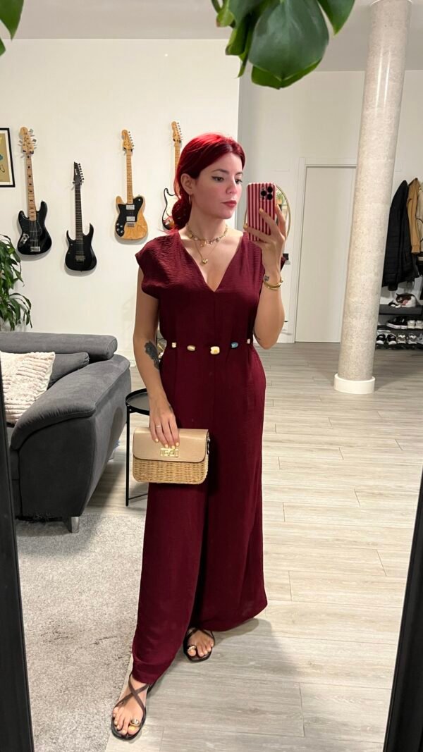 Mono Color Entero con Adornos en la Cintura