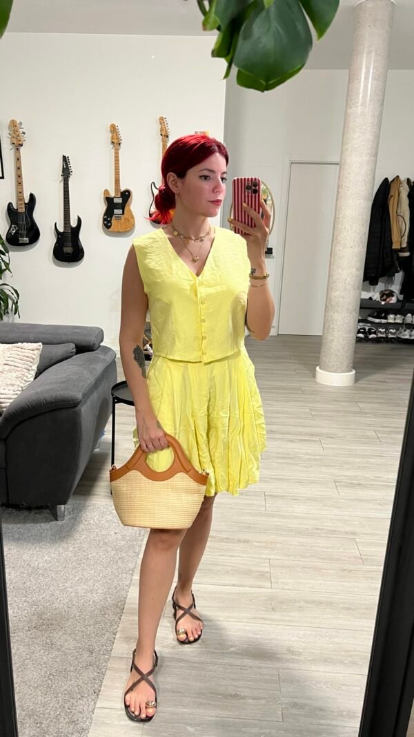 Conjunto Short y Chaleco