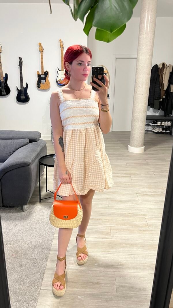 Vestido de Guinga y Serpentina