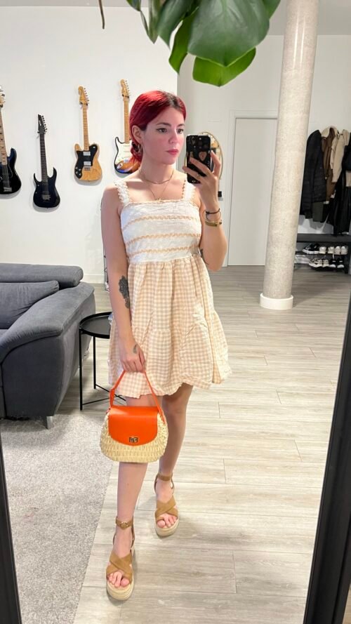 Vestido de Guinga y Serpentina