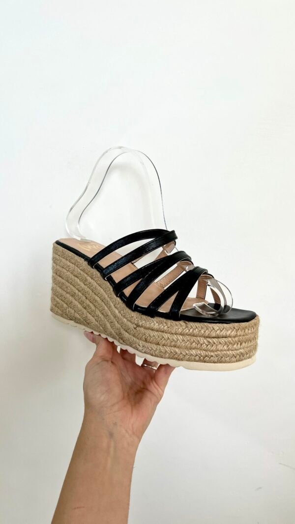 Plataformas Descalzadas Tiras Negras