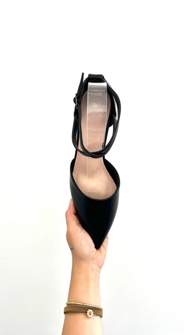 Tacón Cuadrado Puntifinos Negros