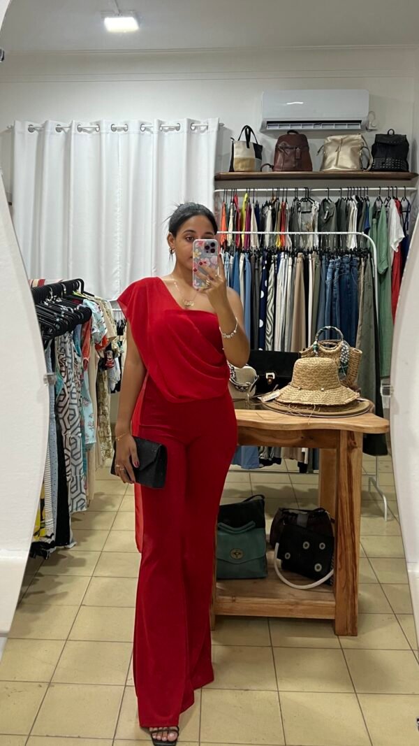 Mono Rojo Pieza al Cuello