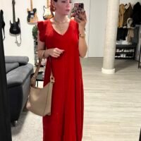 Mono Vuelos en el Hombro