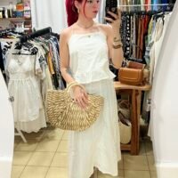 Conjunto de Saya y Blusa Bordada