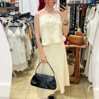 Conjunto de Saya y Blusa Bordada