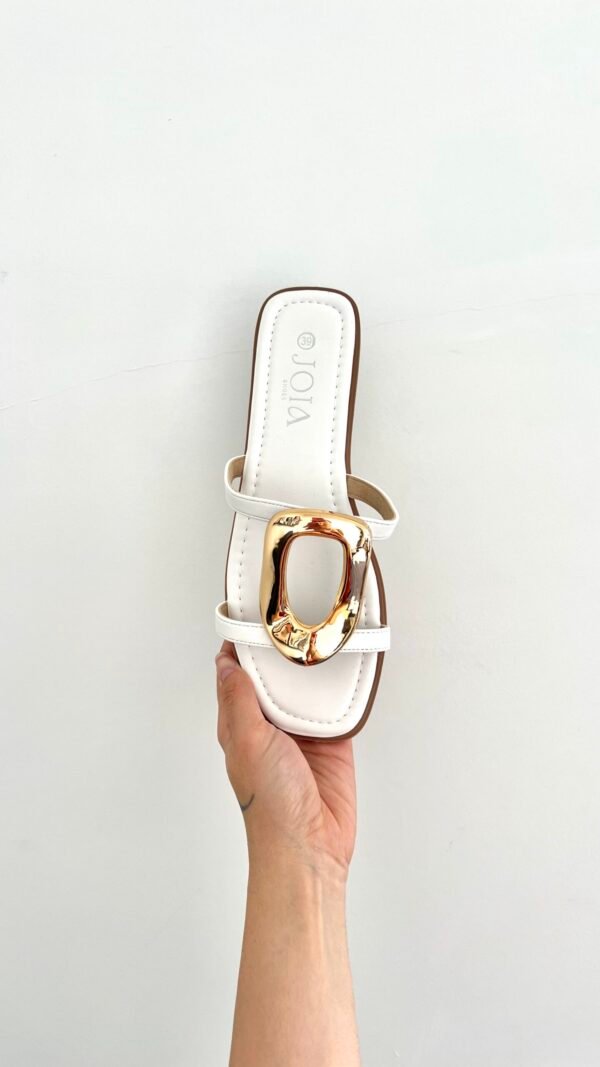 Sandalias Blancas Hebilla Dorada