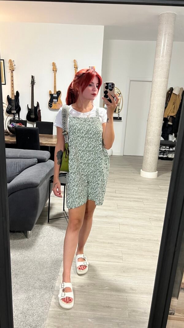 MonoShort con Pulover