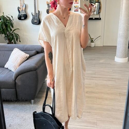 Vestido con Pliegue Delante