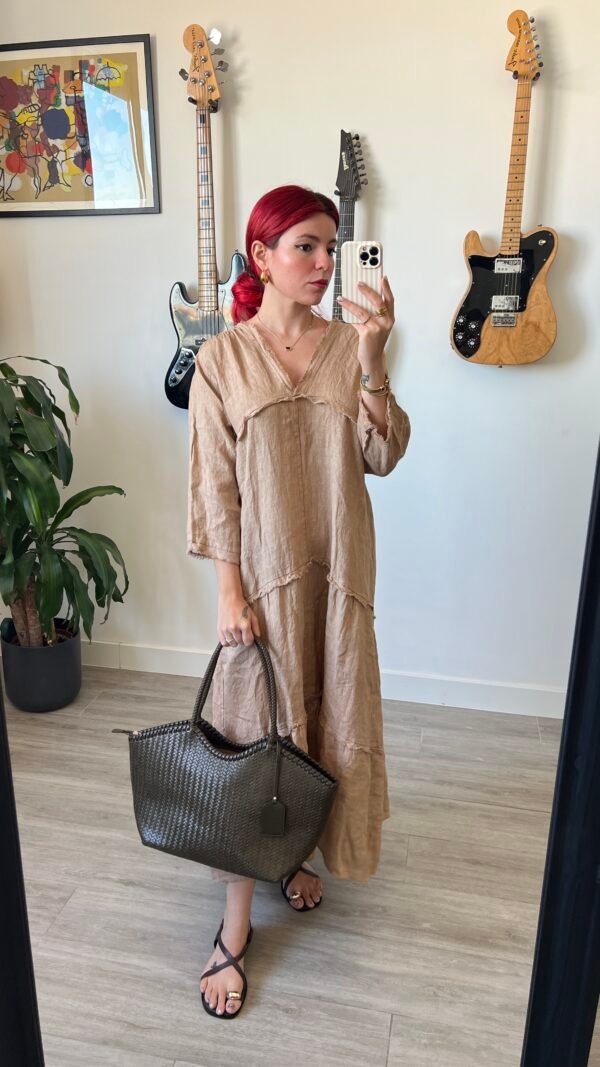 Vestido Cuello V Manga Larga