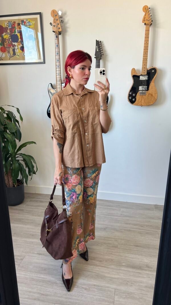 Conjunto de Pantalón Estampado Flores y Blusa Color Entero