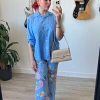 Conjunto de Pantalón Estampado Flores y Blusa Color Entero