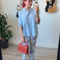 Conjunto de Pantalón Estampado Flores y Blusa Color Entero