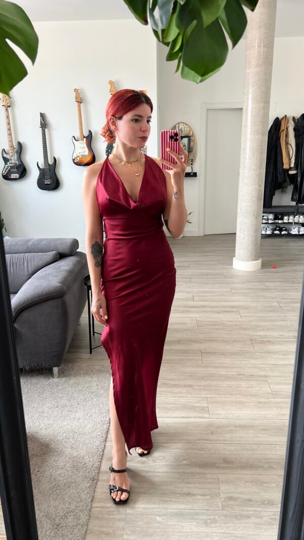 Vestido Satinado Escote Drapeado