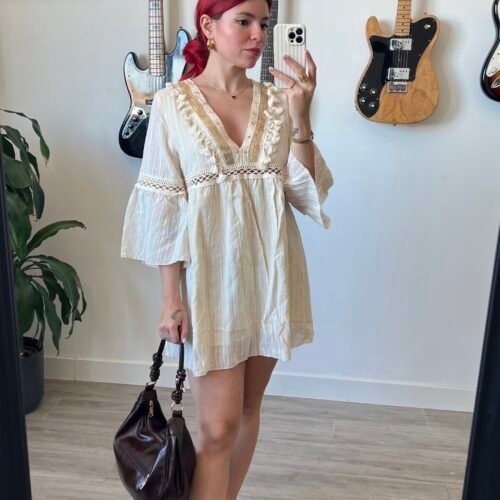 IMG_9519 Mamita con Adornos Dorados y Manga Campana