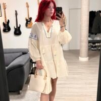 Mamita Escote V Bordada