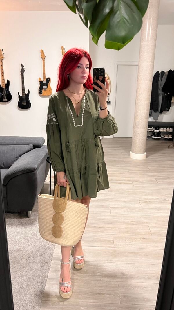 Mamita Escote V Bordada