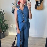 Conjunto de Pantalón y Chaleco con Hebilla Redonda