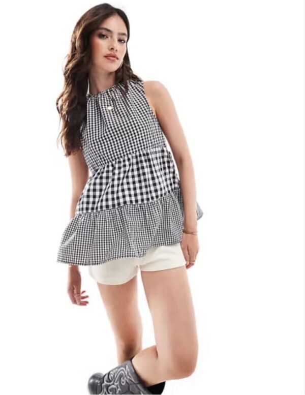 Blusa de Cuadros Negros