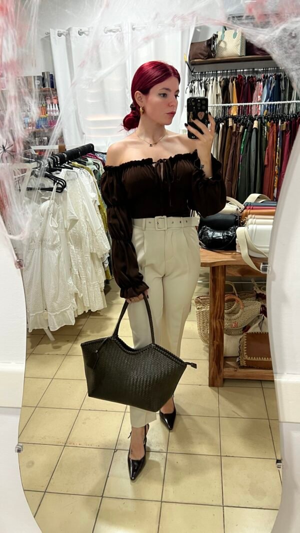 Blusa Crop Hombros al Aire