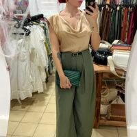 Blusa Lencera con Mangas Cortas