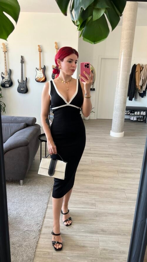 Vestido de Punto con Vivo