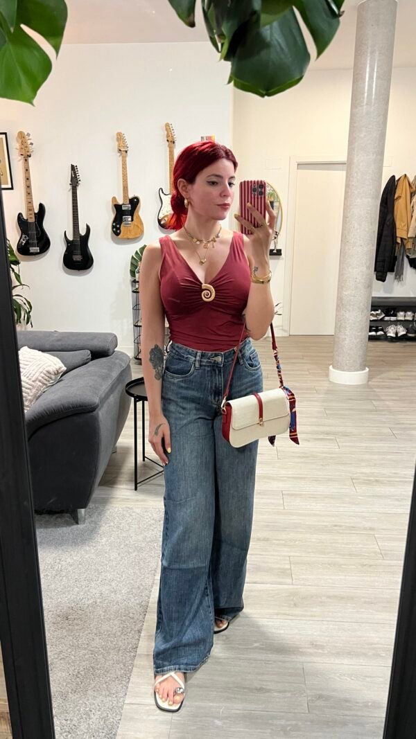 Body Color Entero con Adorno de Caracol