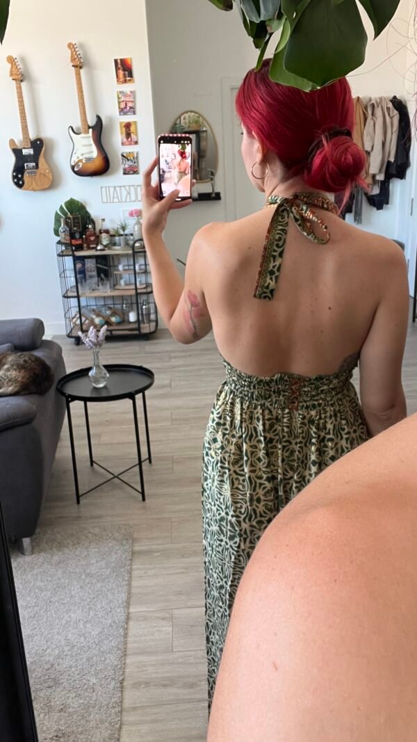 Vestido Indio Atado al Cuello Espalda Afuera