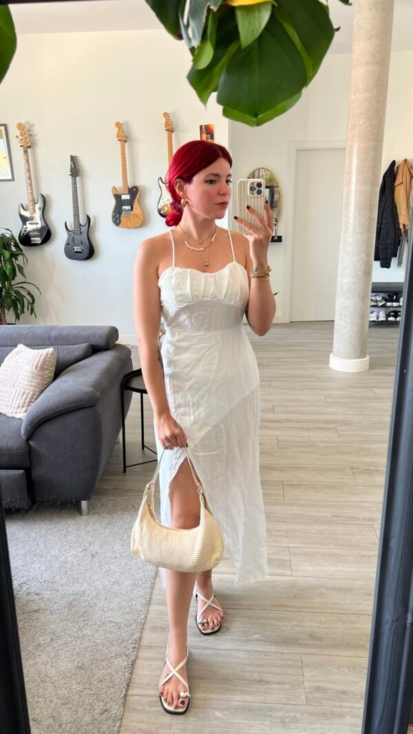 Vestido de Tirantes Asimétrico