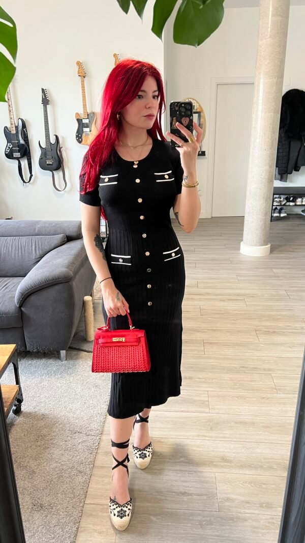 Vestido Largo de Punto Botones Dorados