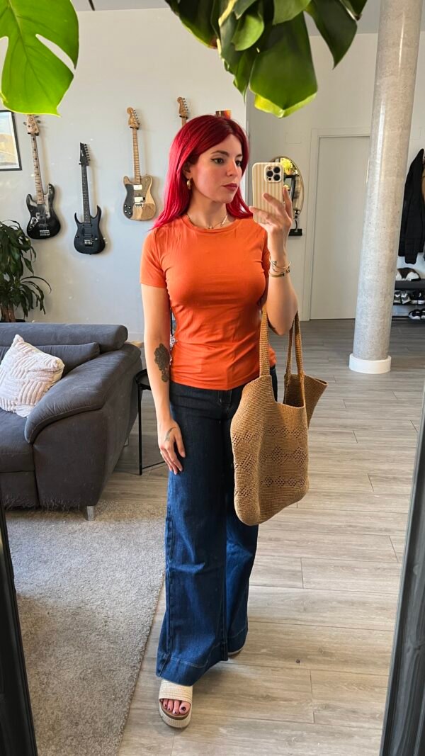 Camiseta Básica Cuello Redondo