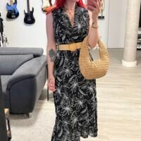 Vestido con Estampado sin Mangas y Cinto de Rafia