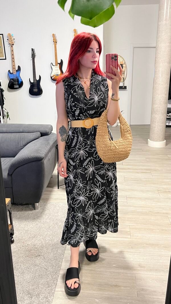 Vestido con Estampado sin Mangas y Cinto de Rafia