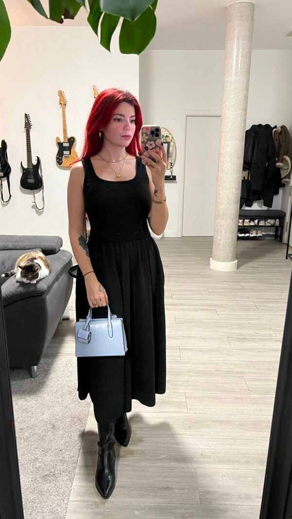 Vestido Largo Negro de Punto