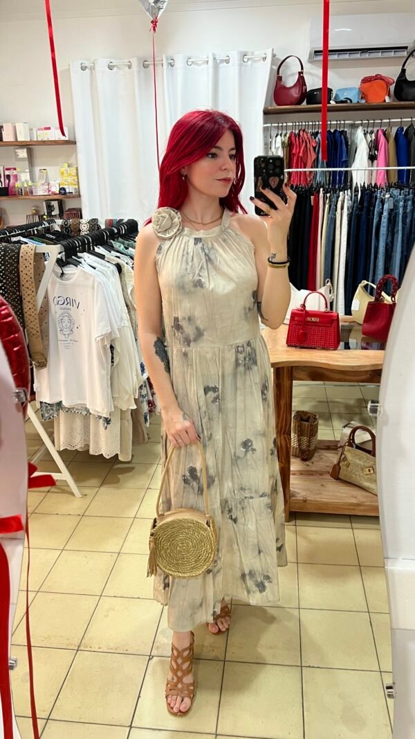 Vestido Cuello Halter con Flor