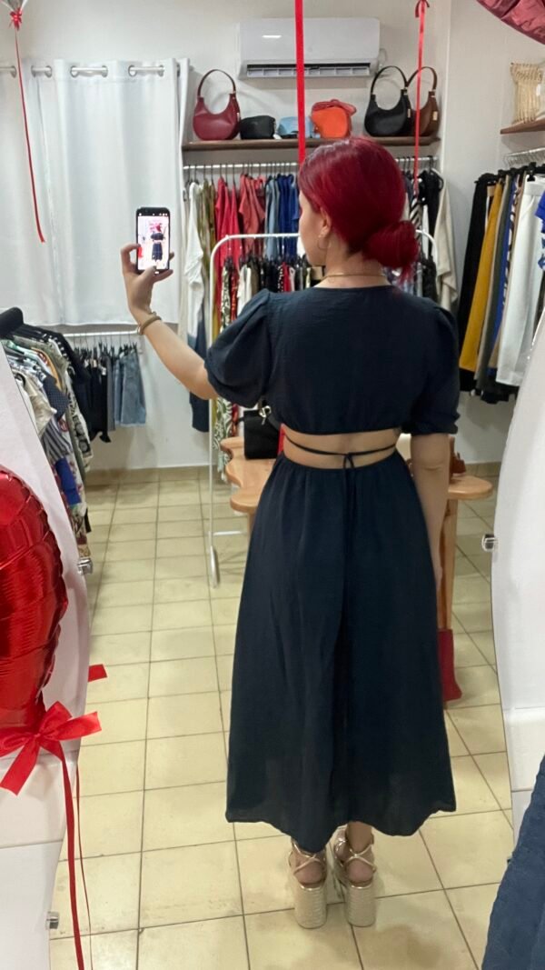 Vestido Cut Out Mangas Globo