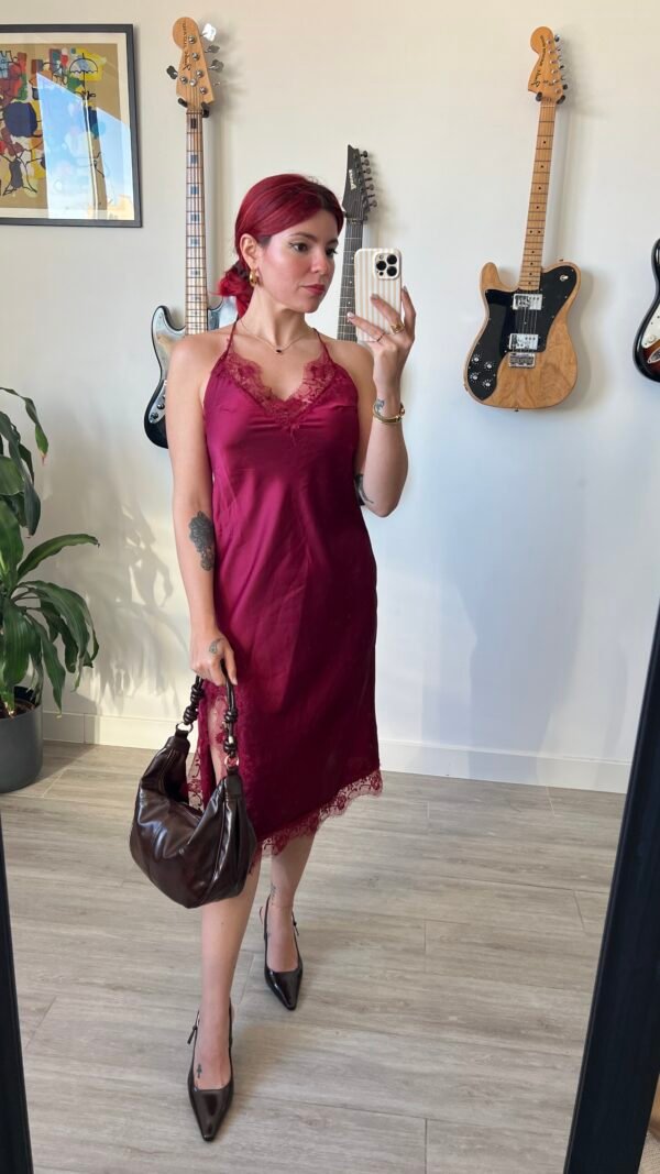 Vestido Largo Lencero Abertura en la Pierna