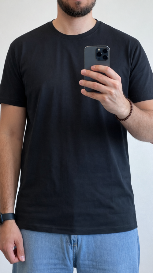 camiseta negra regular fit Camiseta Básica Negra
