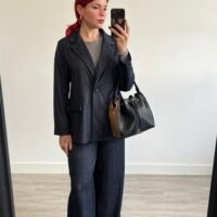 Conjunto de Pantalón y Blazer de Rayas