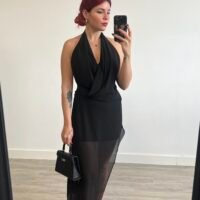 Vestido Asimétrico de Tirantes y Transparencias
