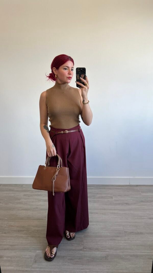 Pantalón Palazzo con Pinzas y Cinto Fino