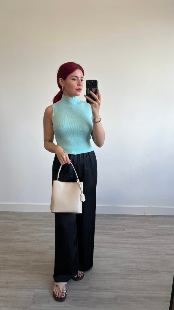 Top de Punto Cuello Alto