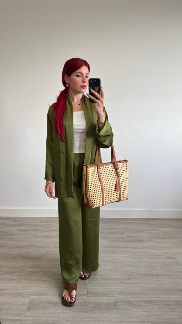 Conjunto de Pantalón y Kimono de Satine