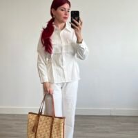 Conjunto de Blusa con Cinto Lateral y Pantalón