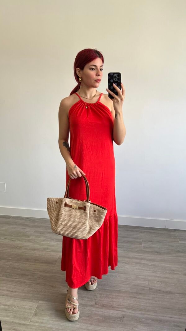 Vestido Largo Ancho Cuello Alto